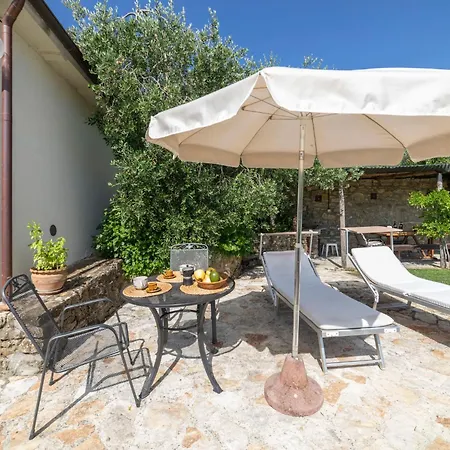 Olivo By Interhome בית נופש